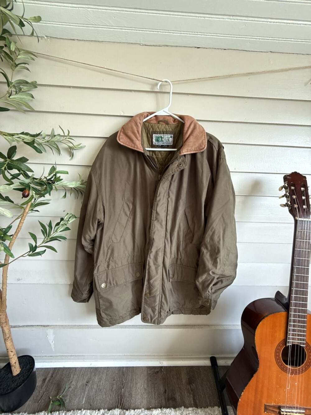 U.S.A. Classic Authentic Outfitters Vintage Field Barn Coat with Plaid Lining
